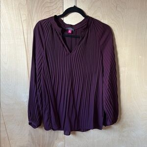 VINCE CAMUTO *NEW* purple women’s Top